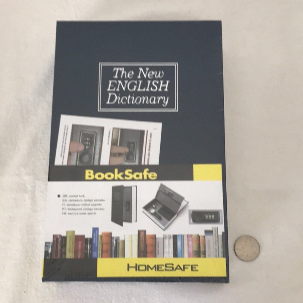 Book Safe NIB - Picture 7 of 13